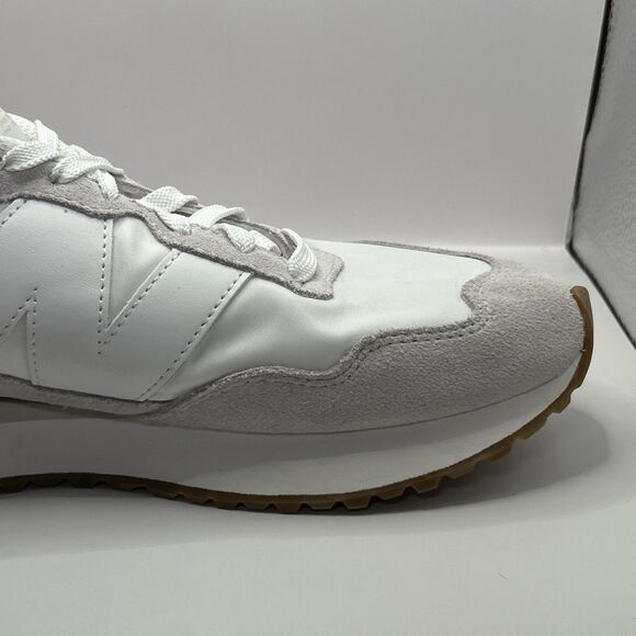 New Balance 237 White Grey Sneakers Women 11.5 Men 10 Retro NB STORE MODEL - Picture 6 of 16